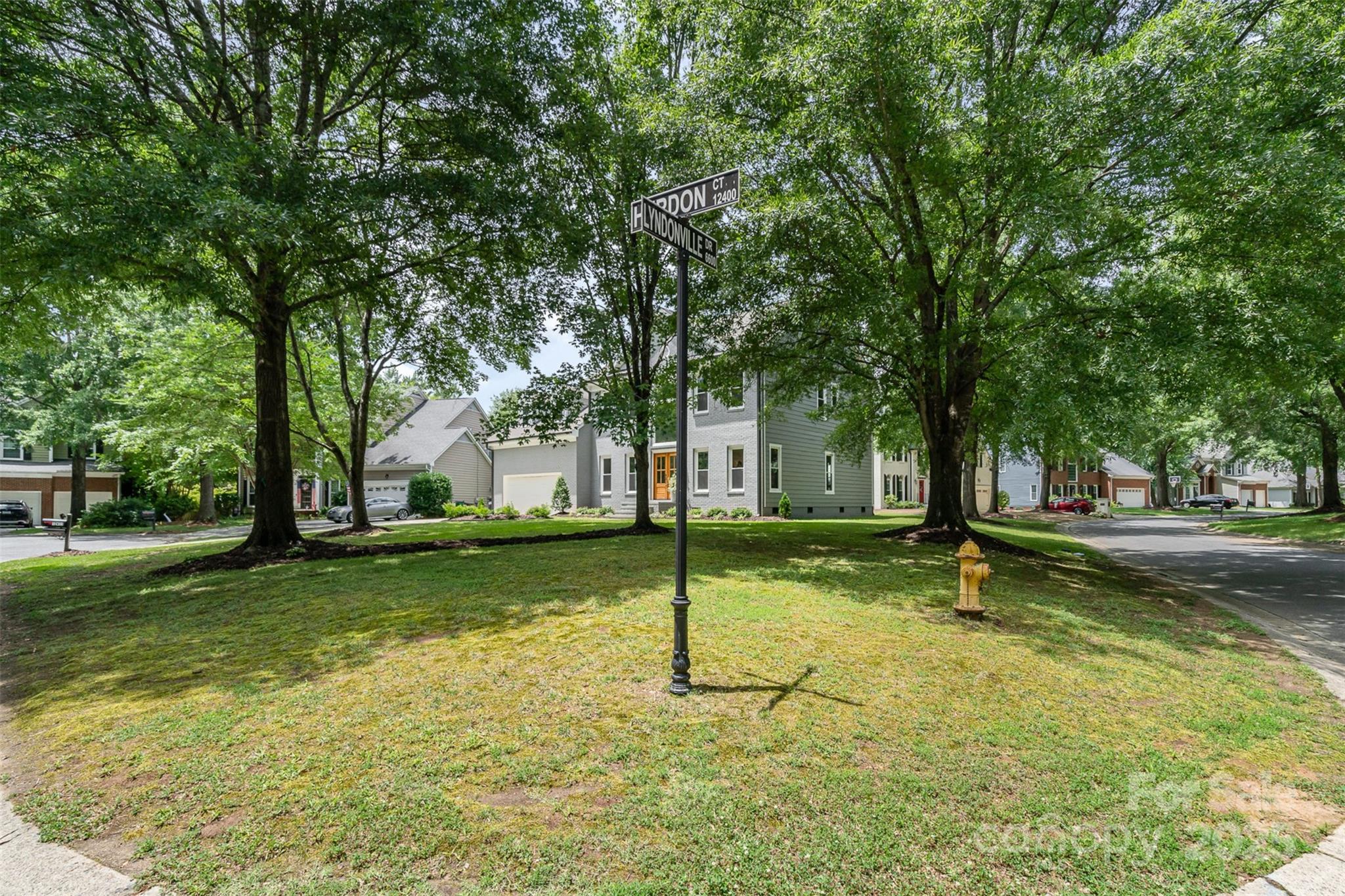 12411 Herdon Court