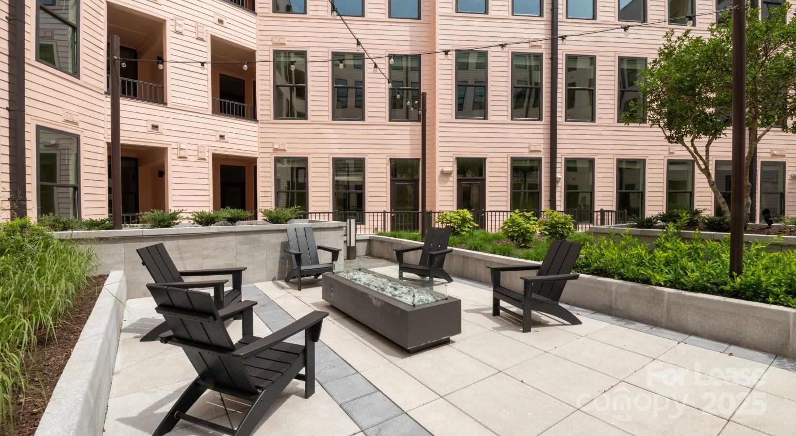 Charlotte, North Carolina 28206, United States, 1 Bedroom Bedrooms, ,1 BathroomBathrooms,Residential,Active,129528