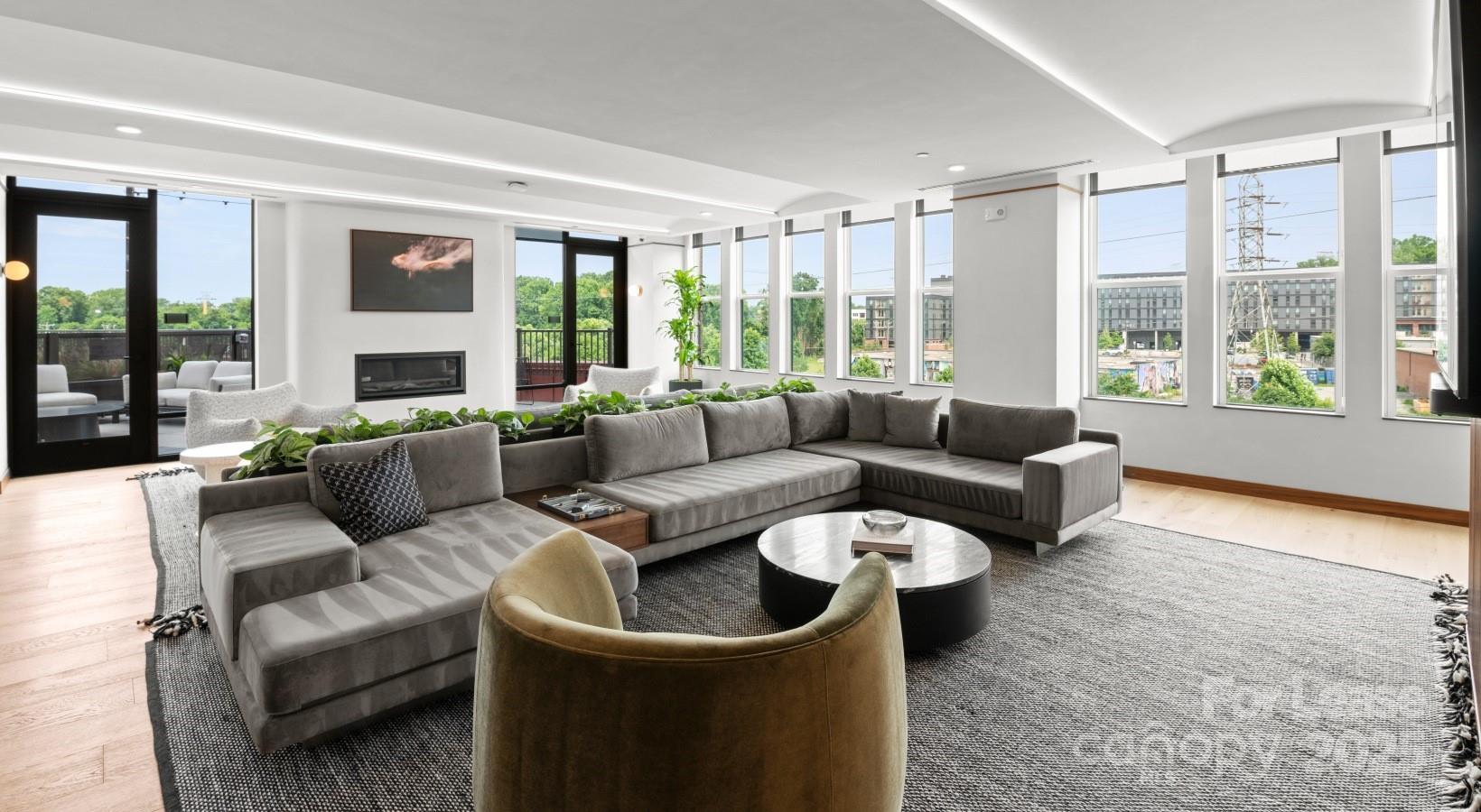 Charlotte, North Carolina 28206, United States, 1 Bedroom Bedrooms, ,1 BathroomBathrooms,Residential,Active,129528