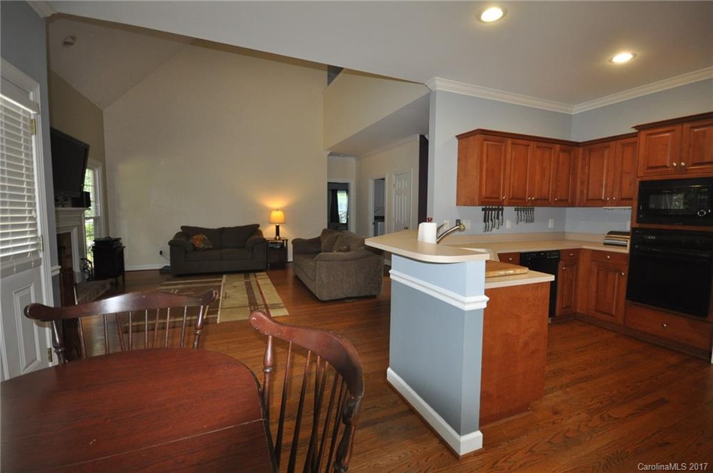 Davis Lake - Residential