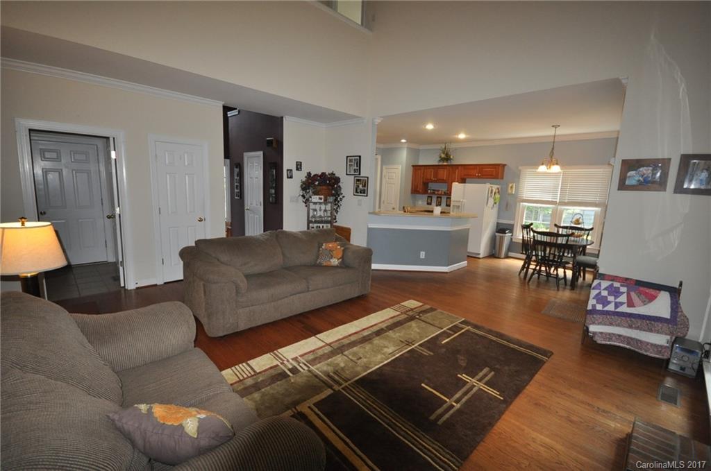 Davis Lake - Residential