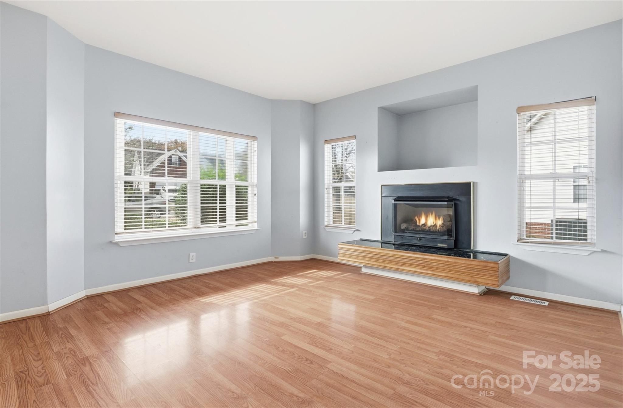 3402 Continental Drive