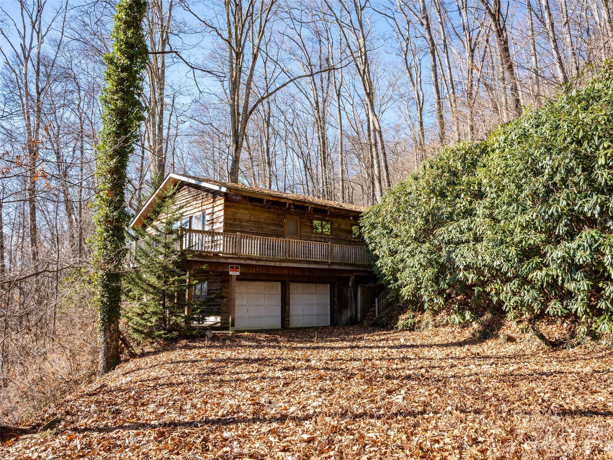 933 Dogwood Trail