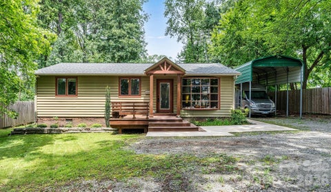 Photo of 7697 Katherine Drive, Denver, NC 28037 (MLS # 4414395)