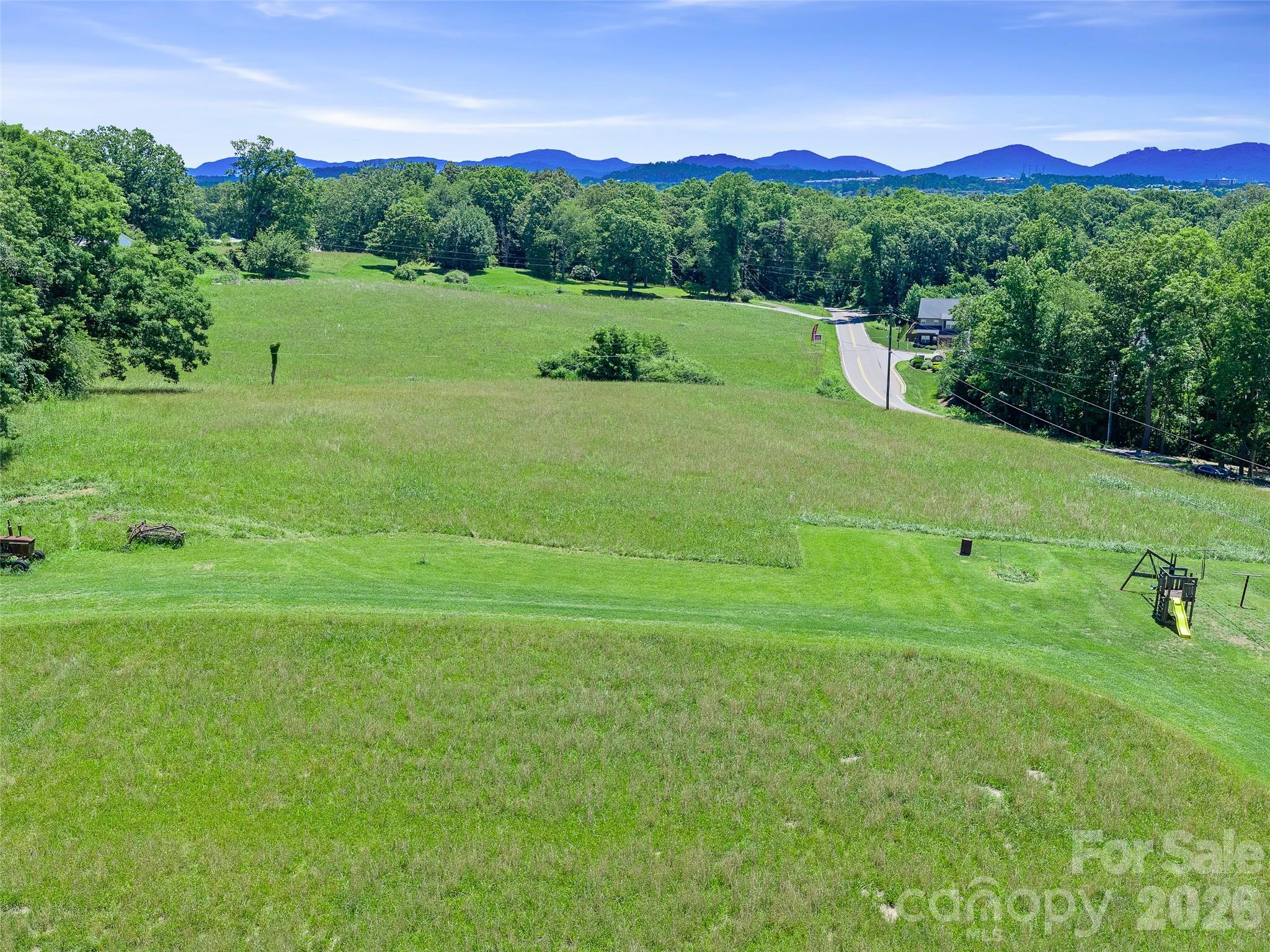 1115, 1125, 1127 Glenn Bridge Road SE