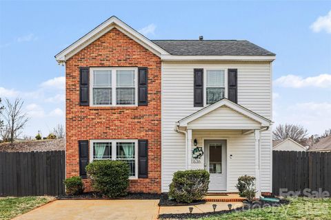 1636 Clooney Lane Charlotte NC 28262