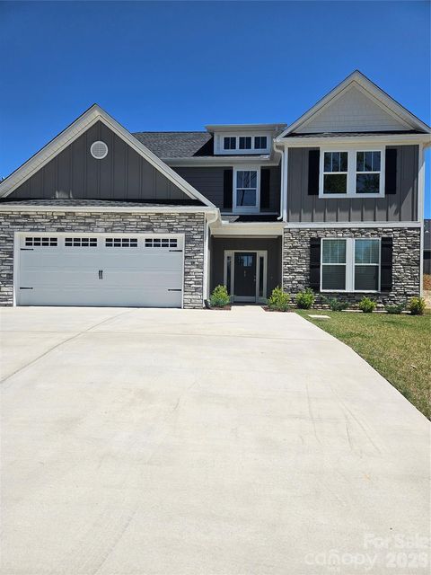 513 Wigeon Way Arden NC 28704
