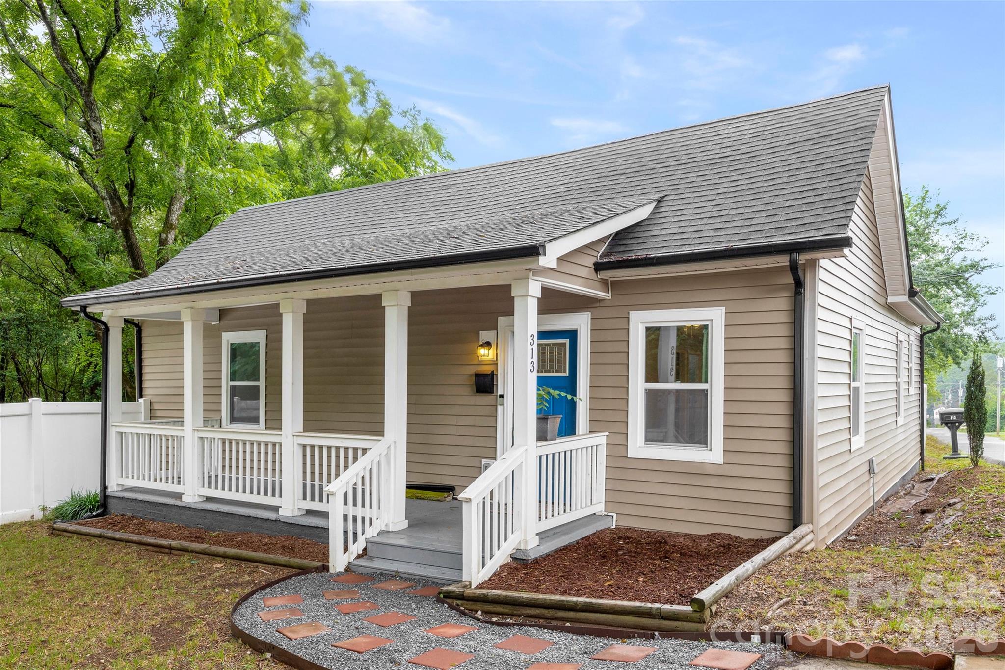 Photo 1 of 37 — 313 Gantt Street, Kings Mountain, NC 28086