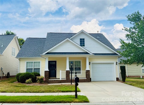 Photo of 1017 Curry Way, Matthews, NC 28104 (MLS # 4402195)