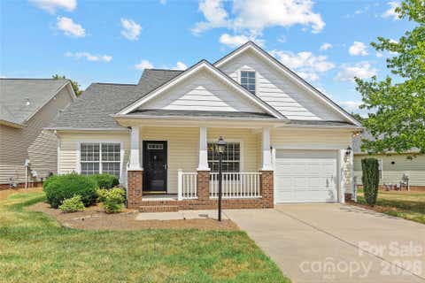 Photo of 1017 Curry Way, Matthews, NC 28104 (MLS # 4402195)