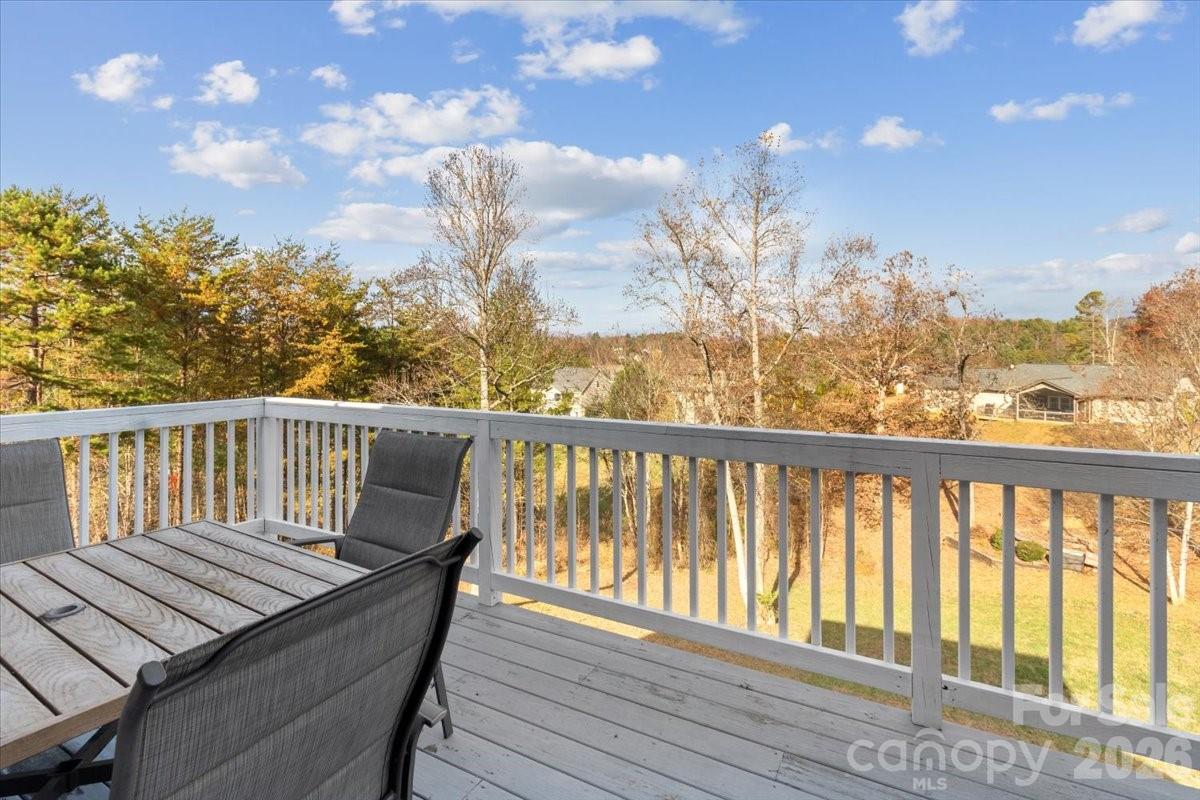 Amber Knolls - Residential