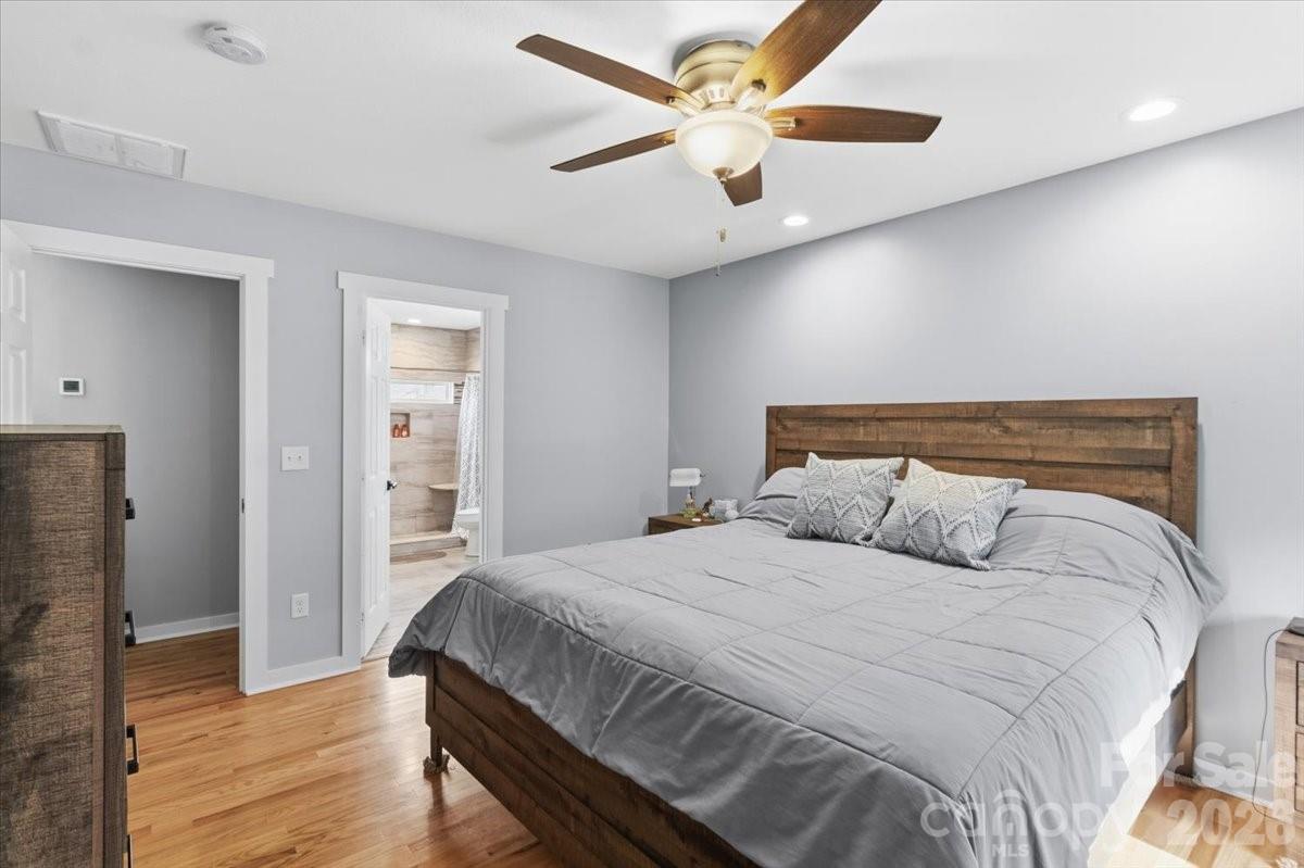 Amber Knolls - Residential