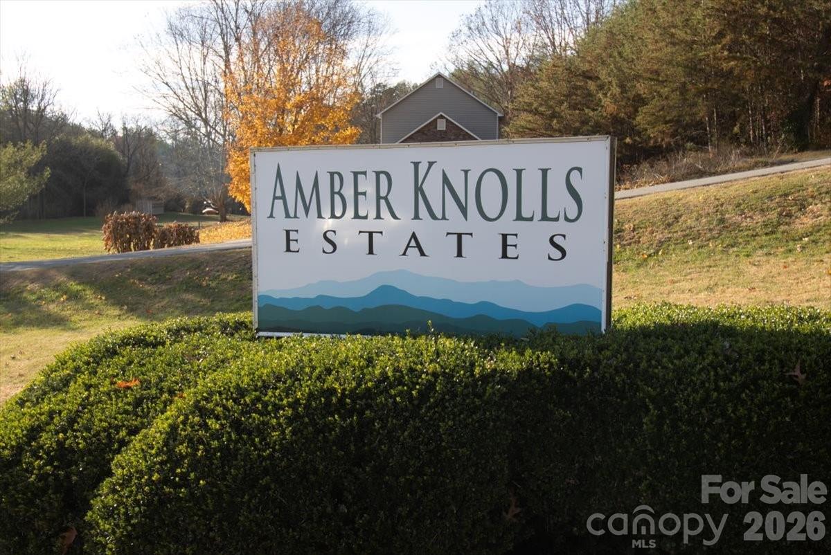 Amber Knolls - Residential