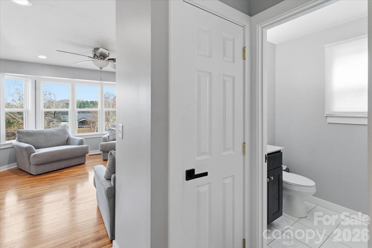 Amber Knolls - Residential