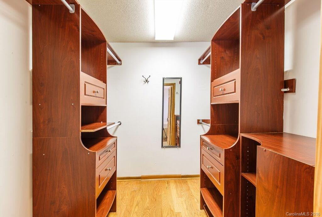 Connestee Falls - Residential