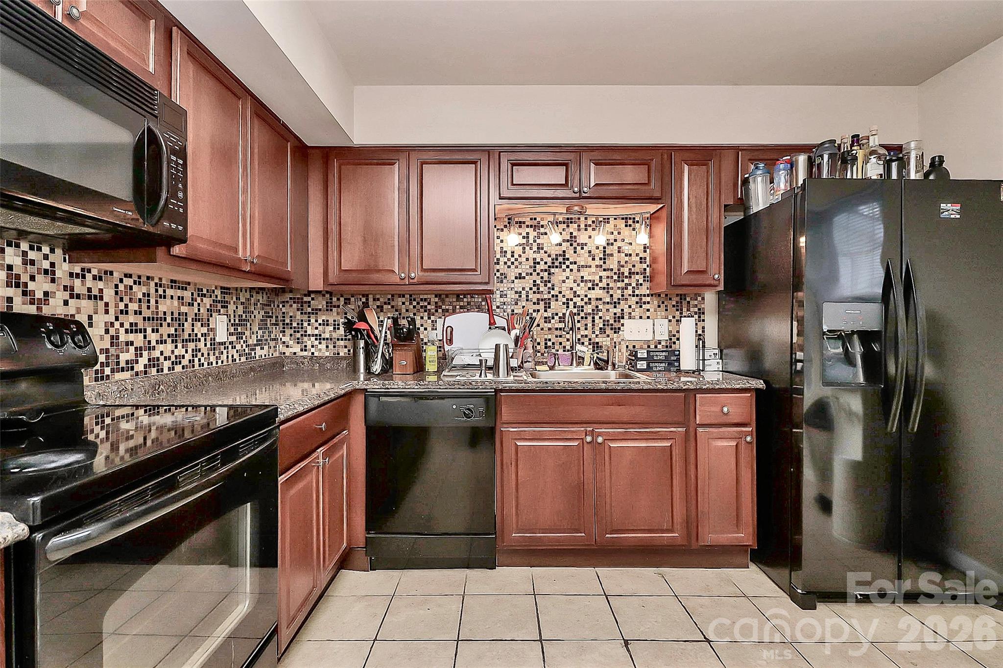 Lexington Commons - Residential