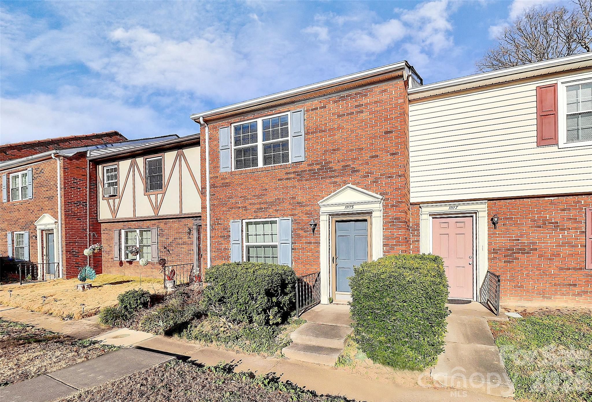 Lexington Commons - Residential