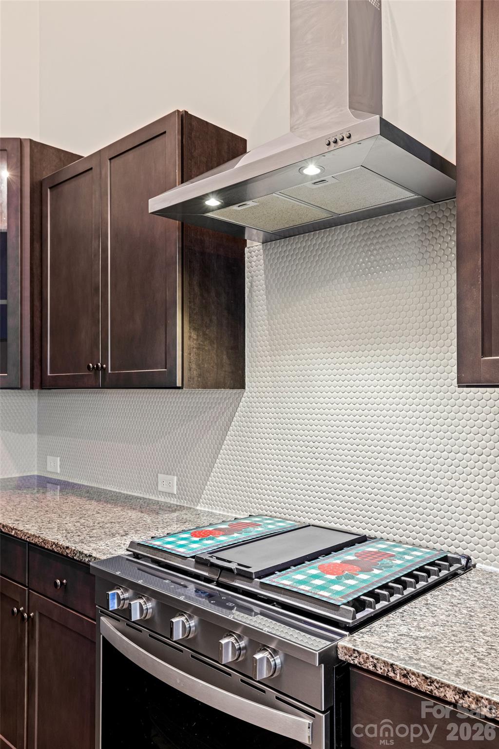 Paddlers Cove - Residential