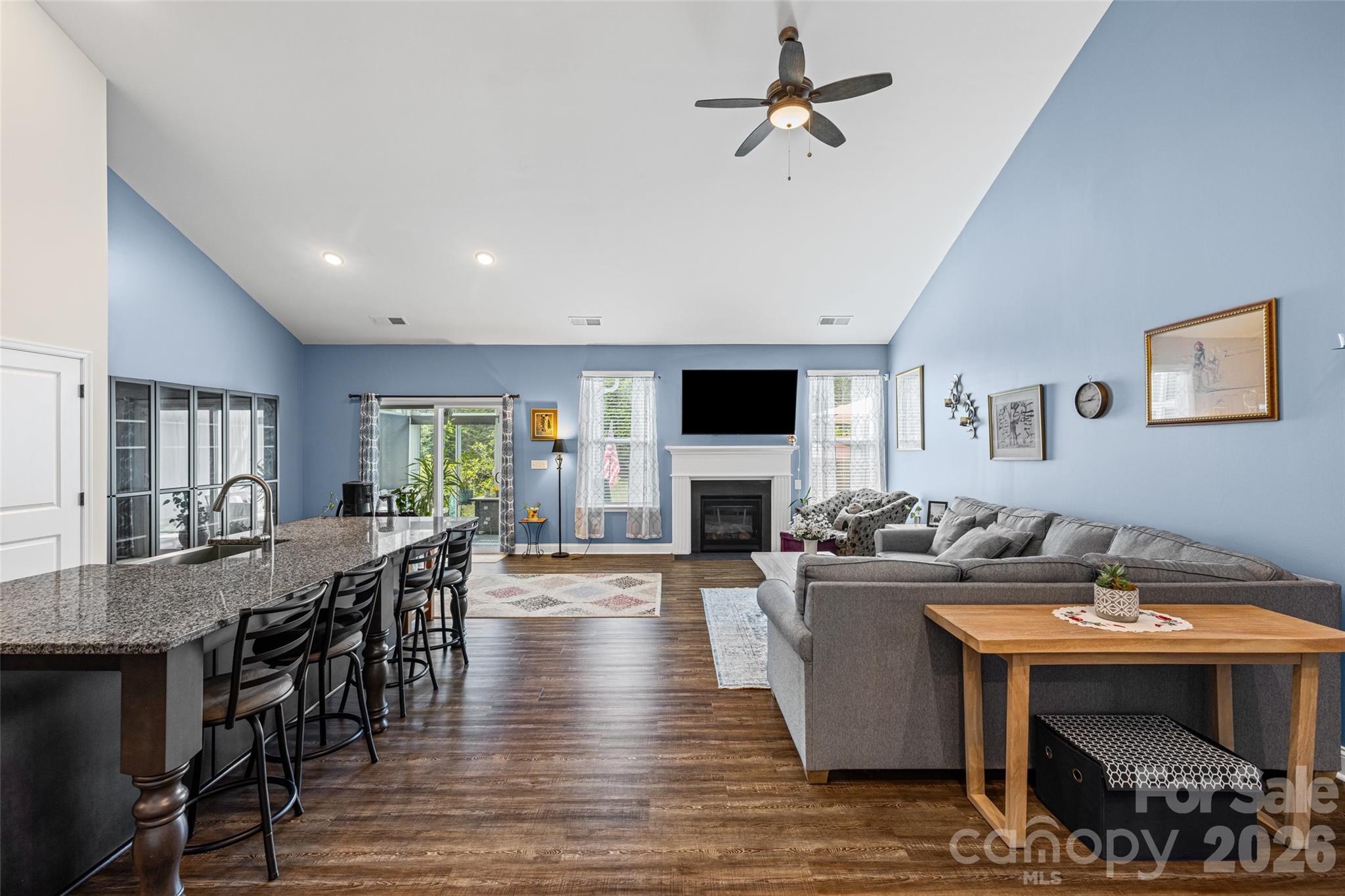 Paddlers Cove - Residential