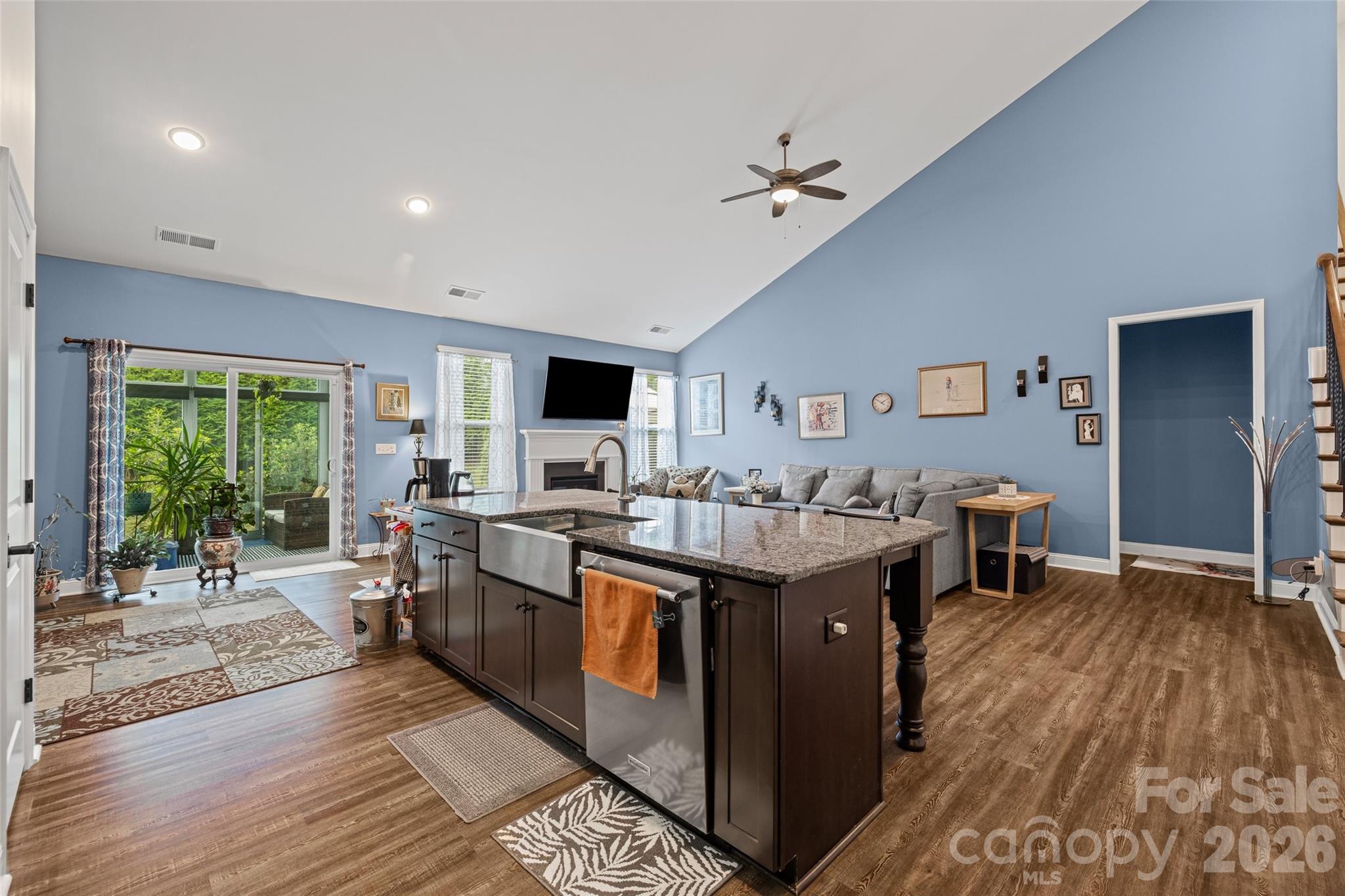 Paddlers Cove - Residential