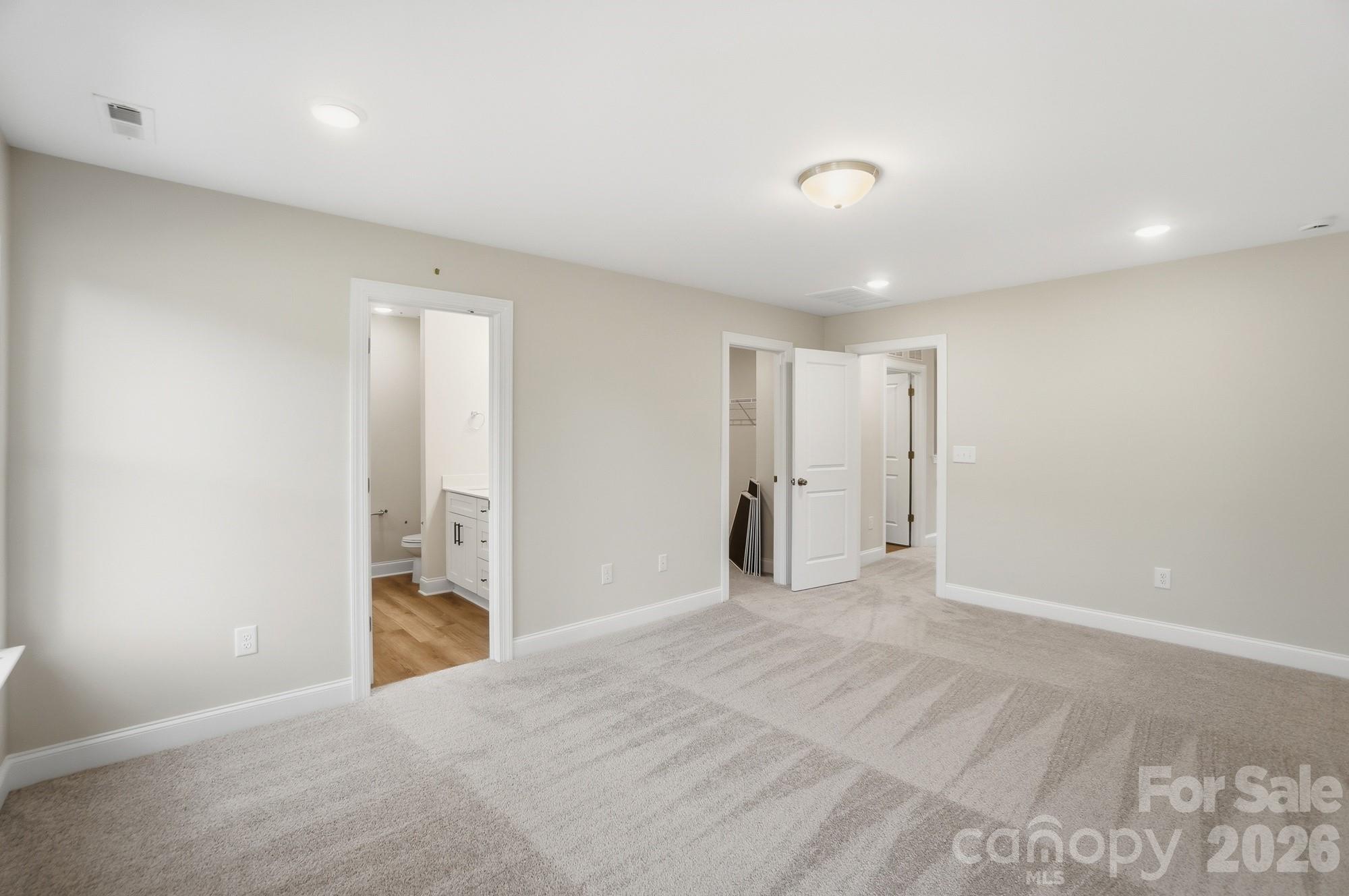 Harrisburg Village - Residential