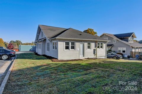 A home in Hickory