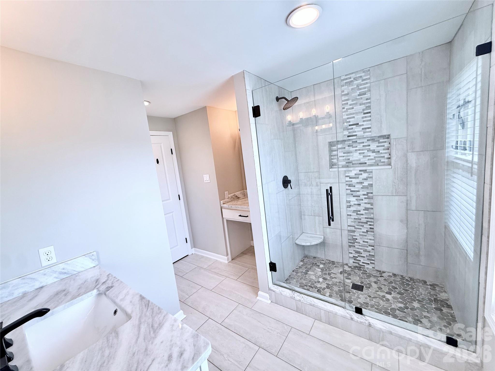 CEDAR VALLEY - Residential