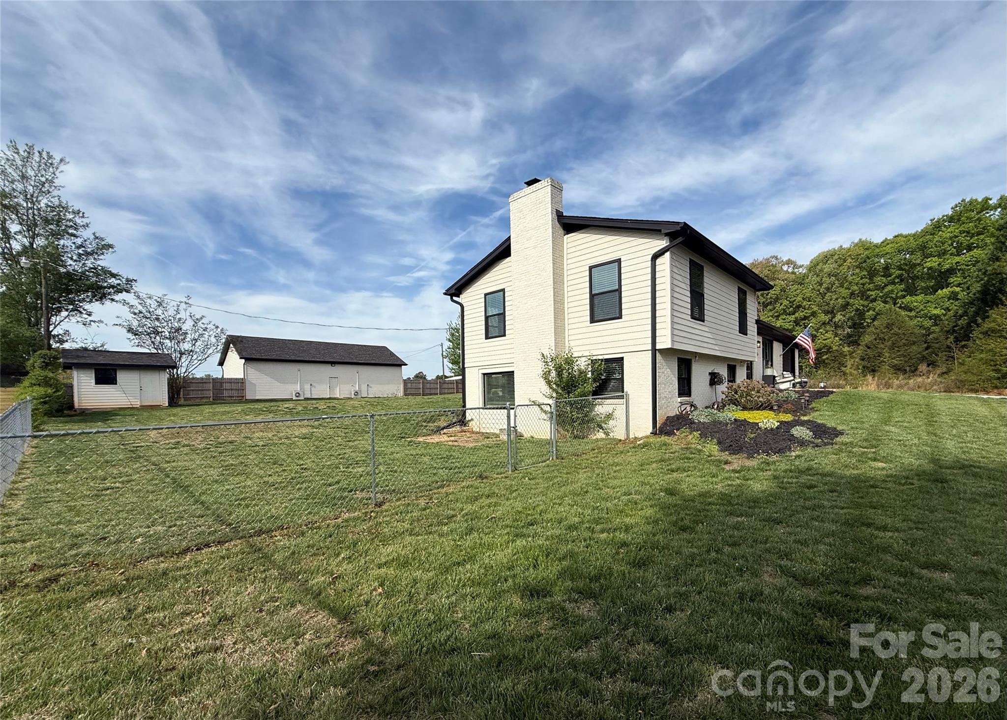 CEDAR VALLEY - Residential