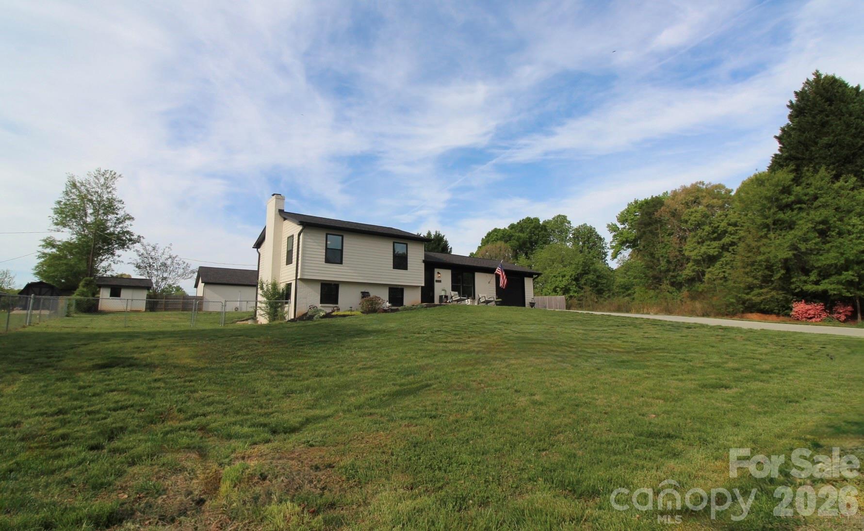 CEDAR VALLEY - Residential