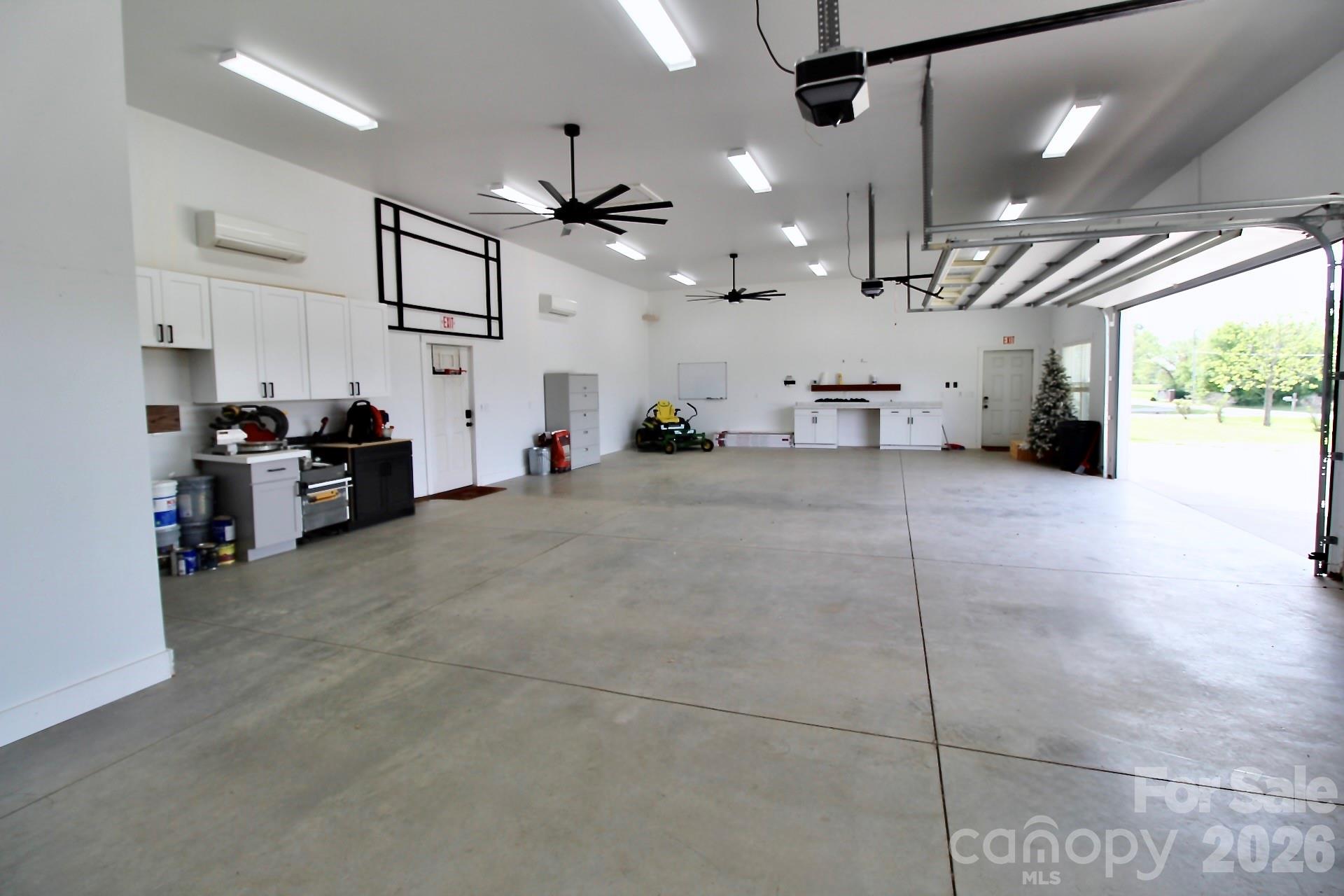 CEDAR VALLEY - Residential