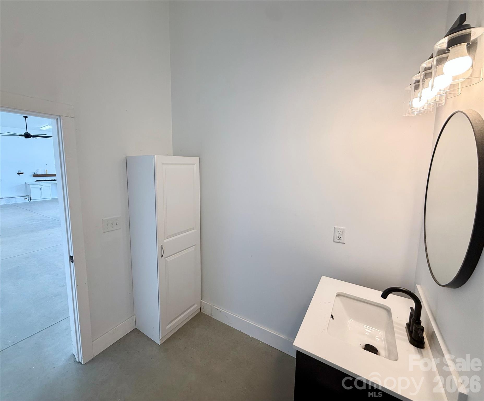 CEDAR VALLEY - Residential