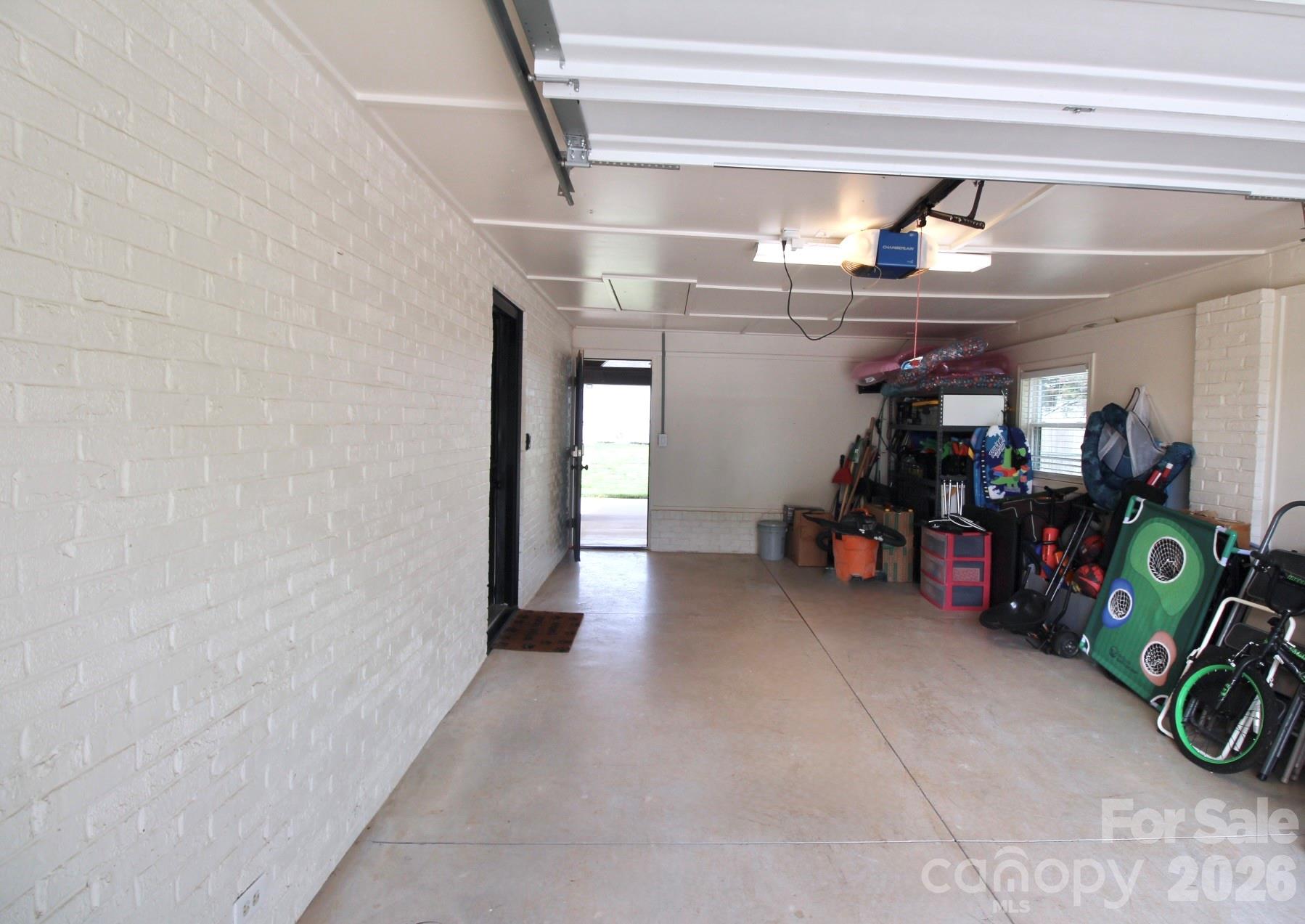 CEDAR VALLEY - Residential