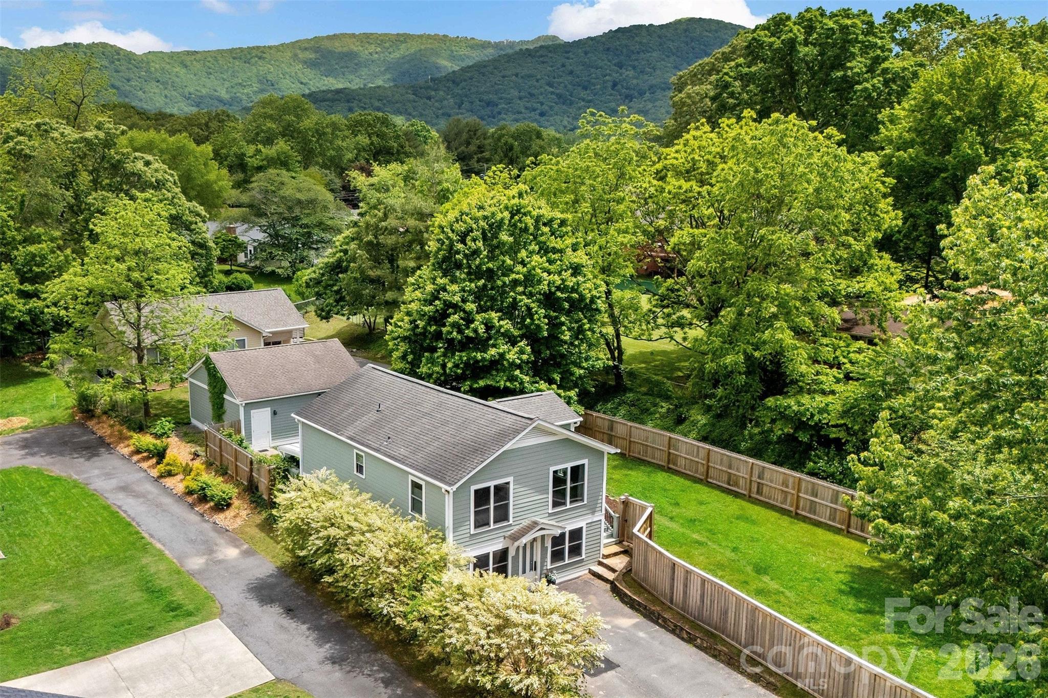 24 Browndale Road, Asheville, NC, 28805