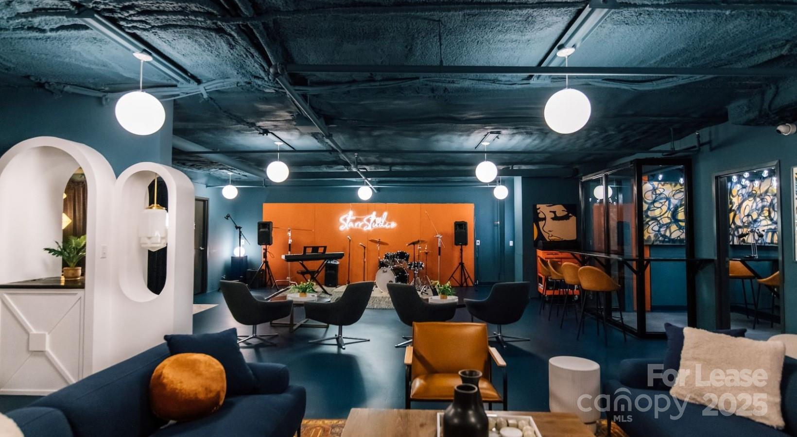 Downtown - Residential Lease