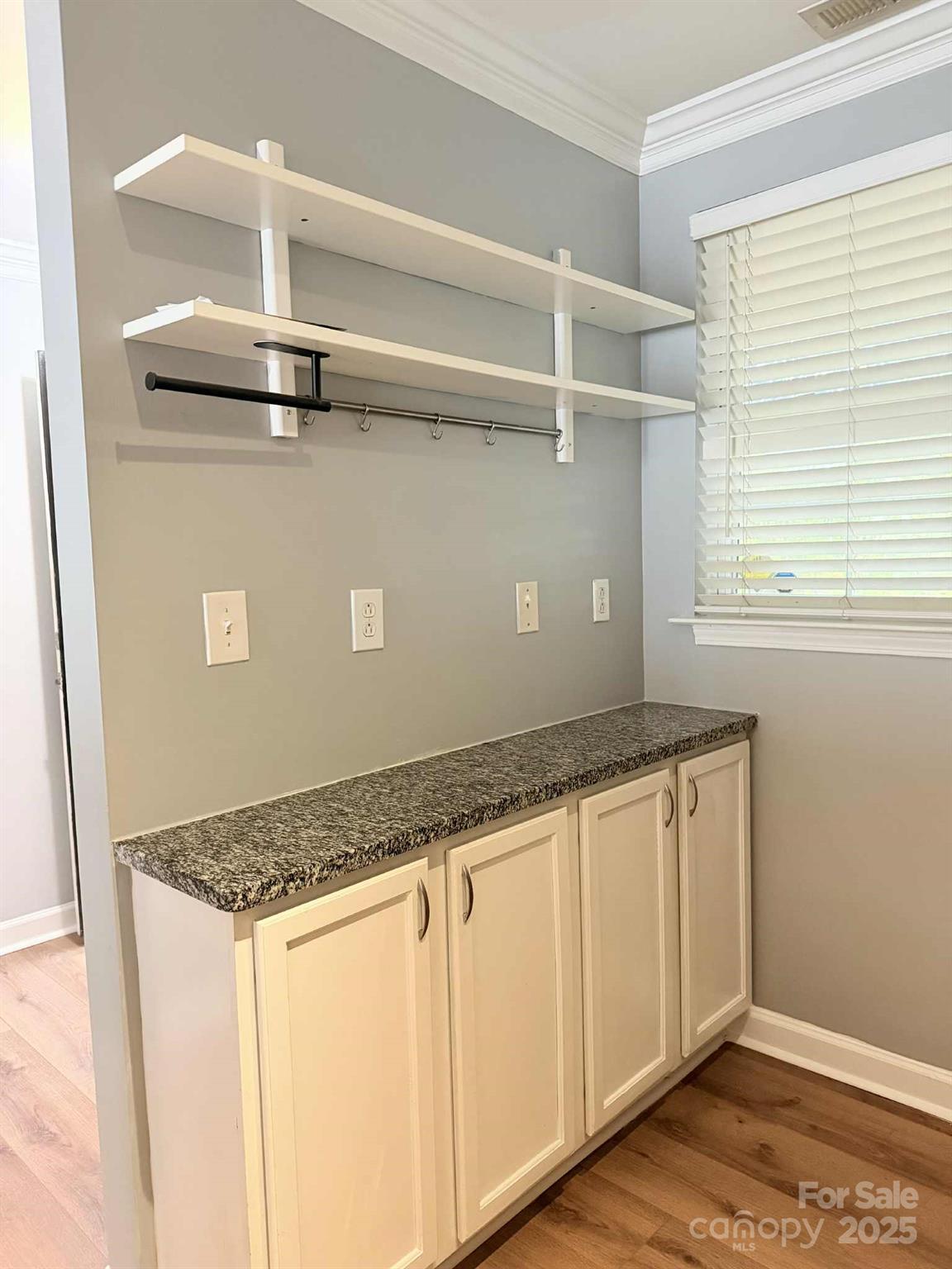 Williamsburg on Commonwealth - Residential