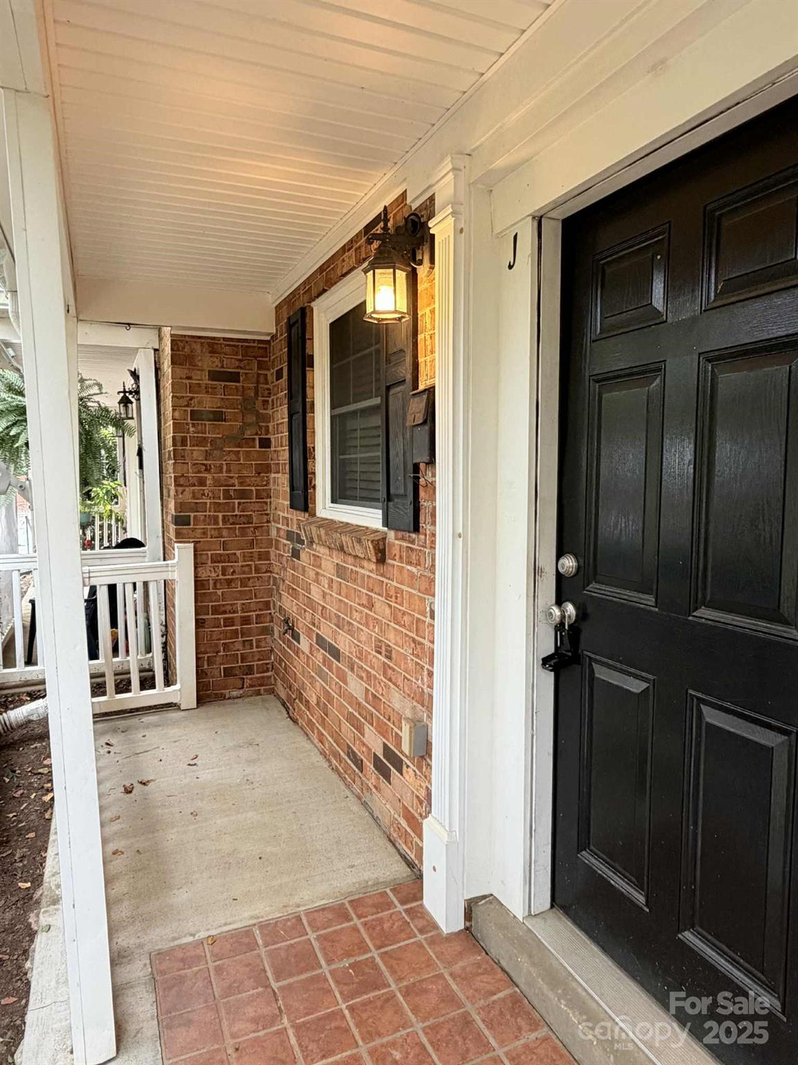 Williamsburg on Commonwealth - Residential