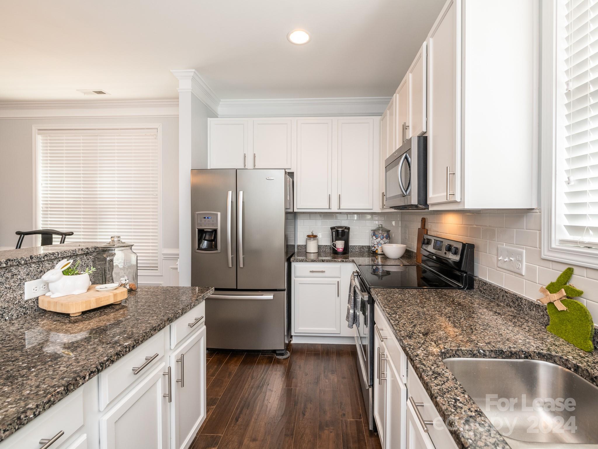 Cedar Walk - Residential Lease