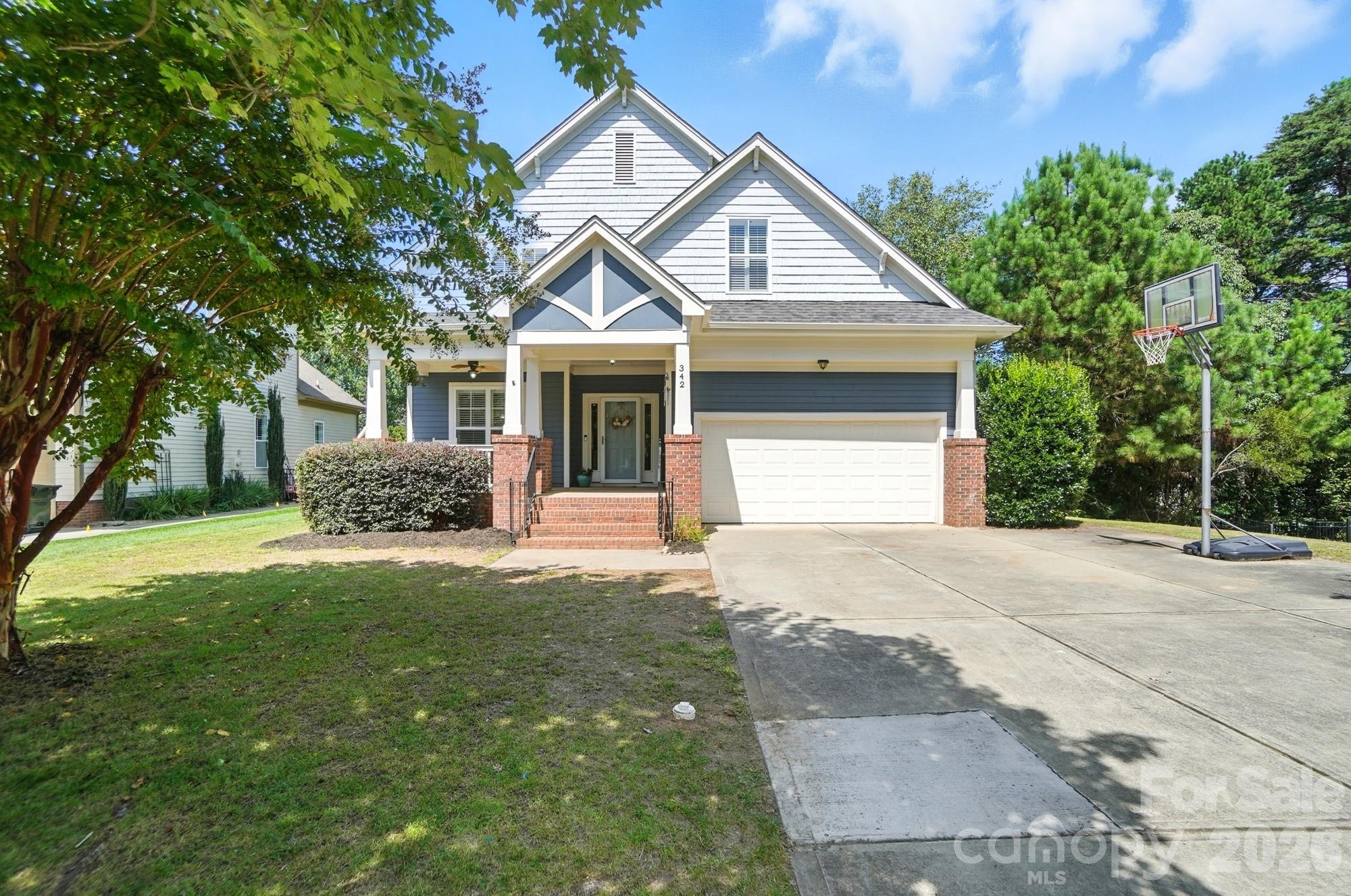 342 Shoreline Parkway