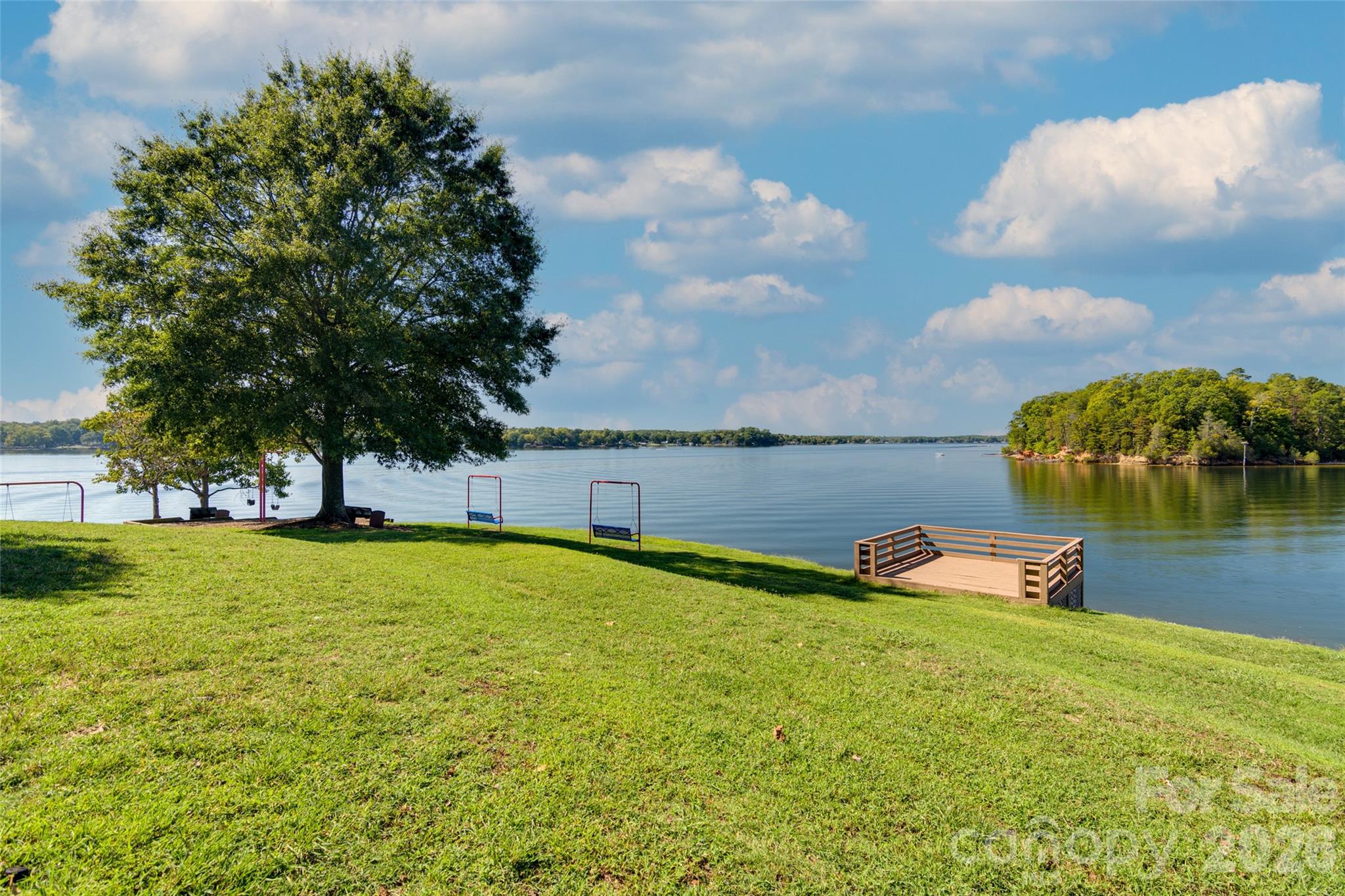 Lake Shore - Residential