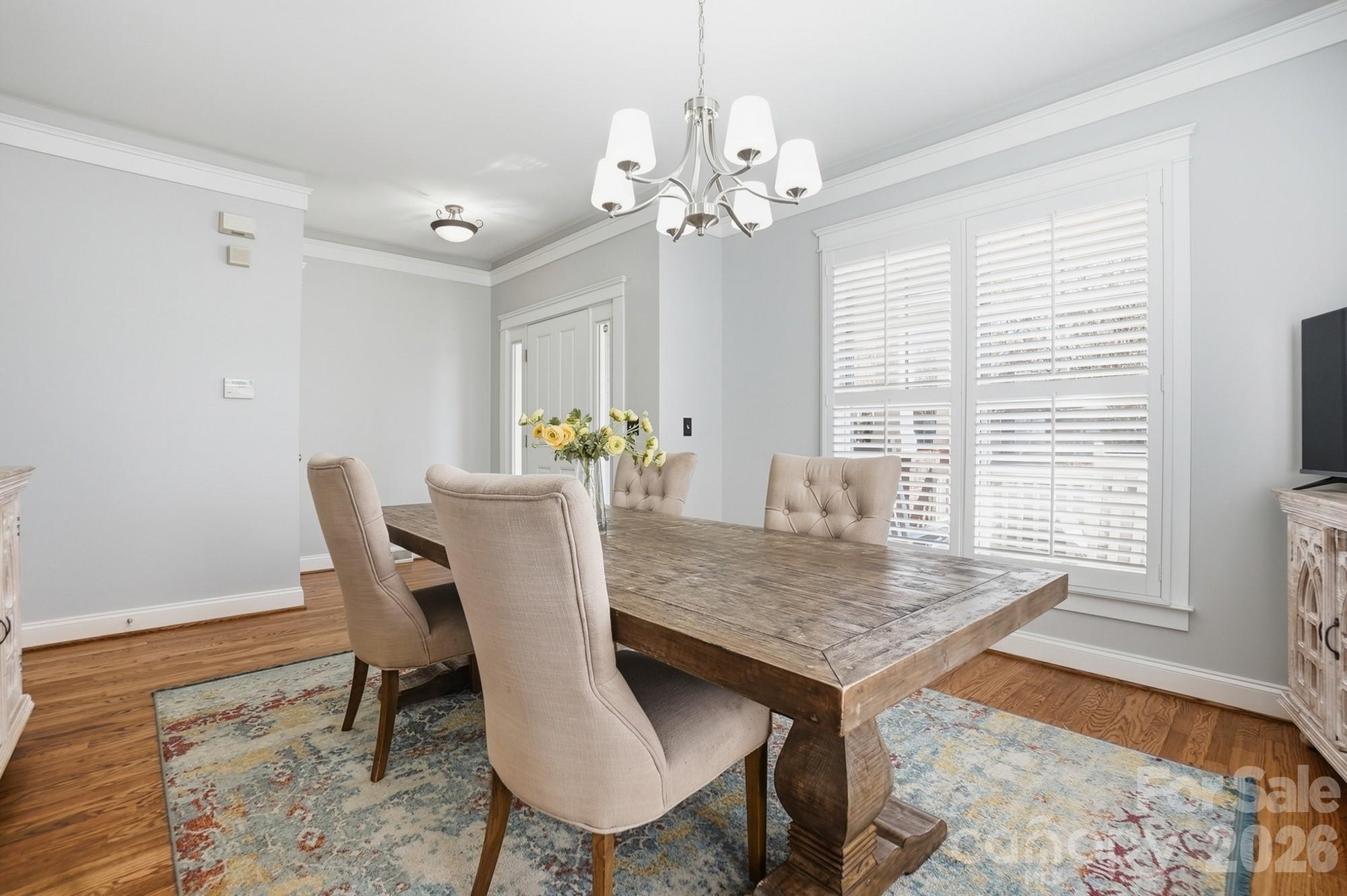 342 Shoreline Parkway