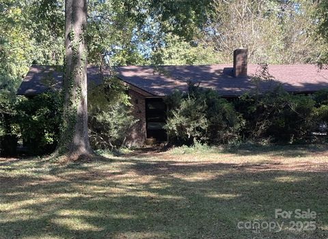 7409 Alexander Road Charlotte NC 28270