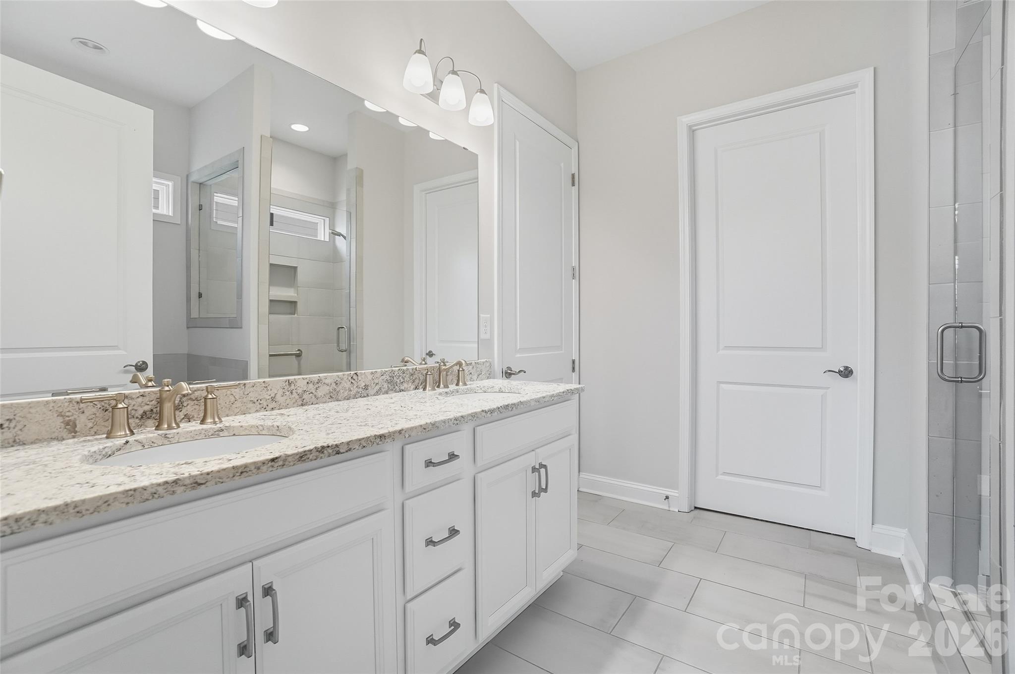 Pinnacle at Wesley Chapel - Residential