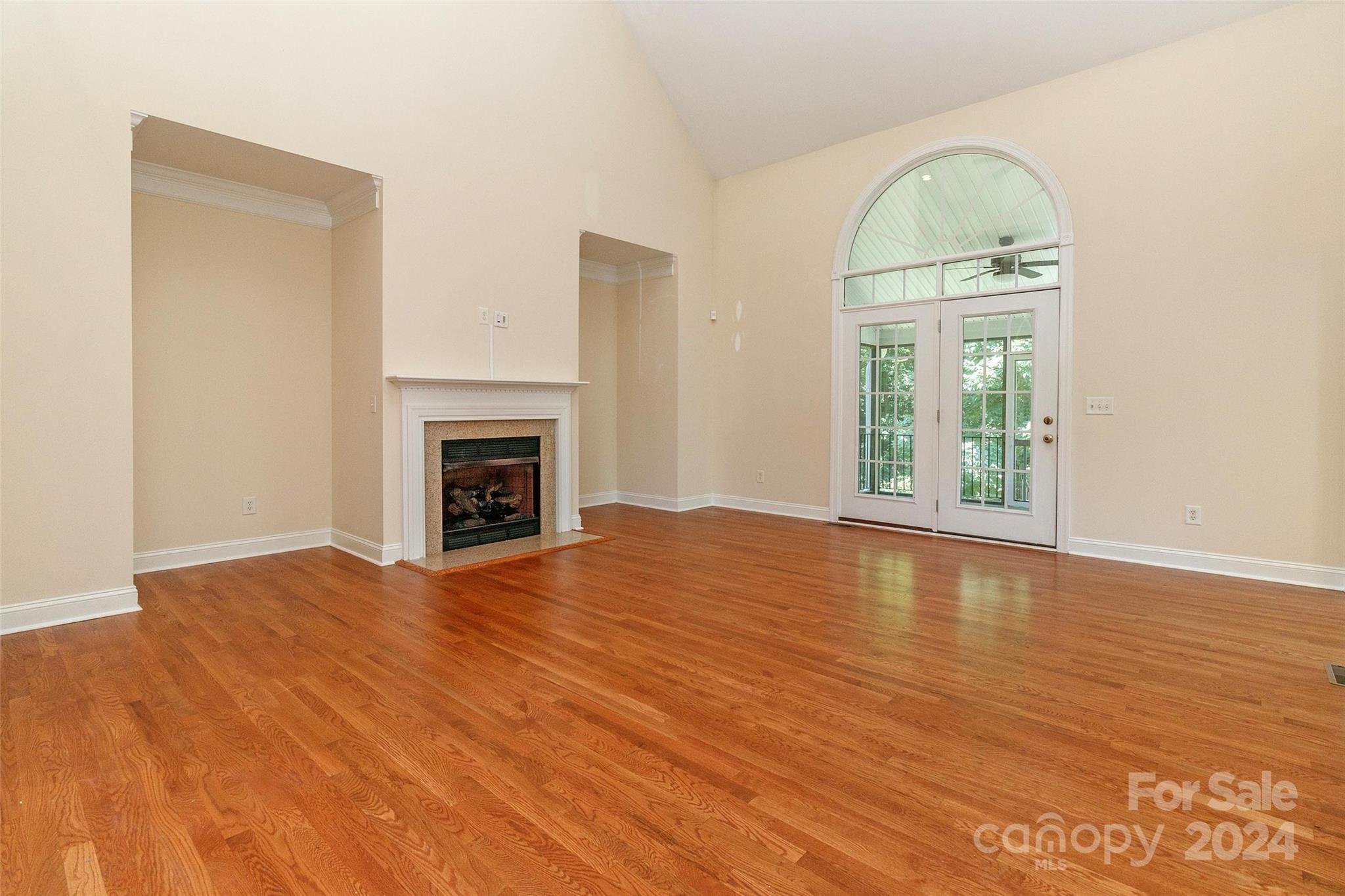 Mill Creek Falls - Residential