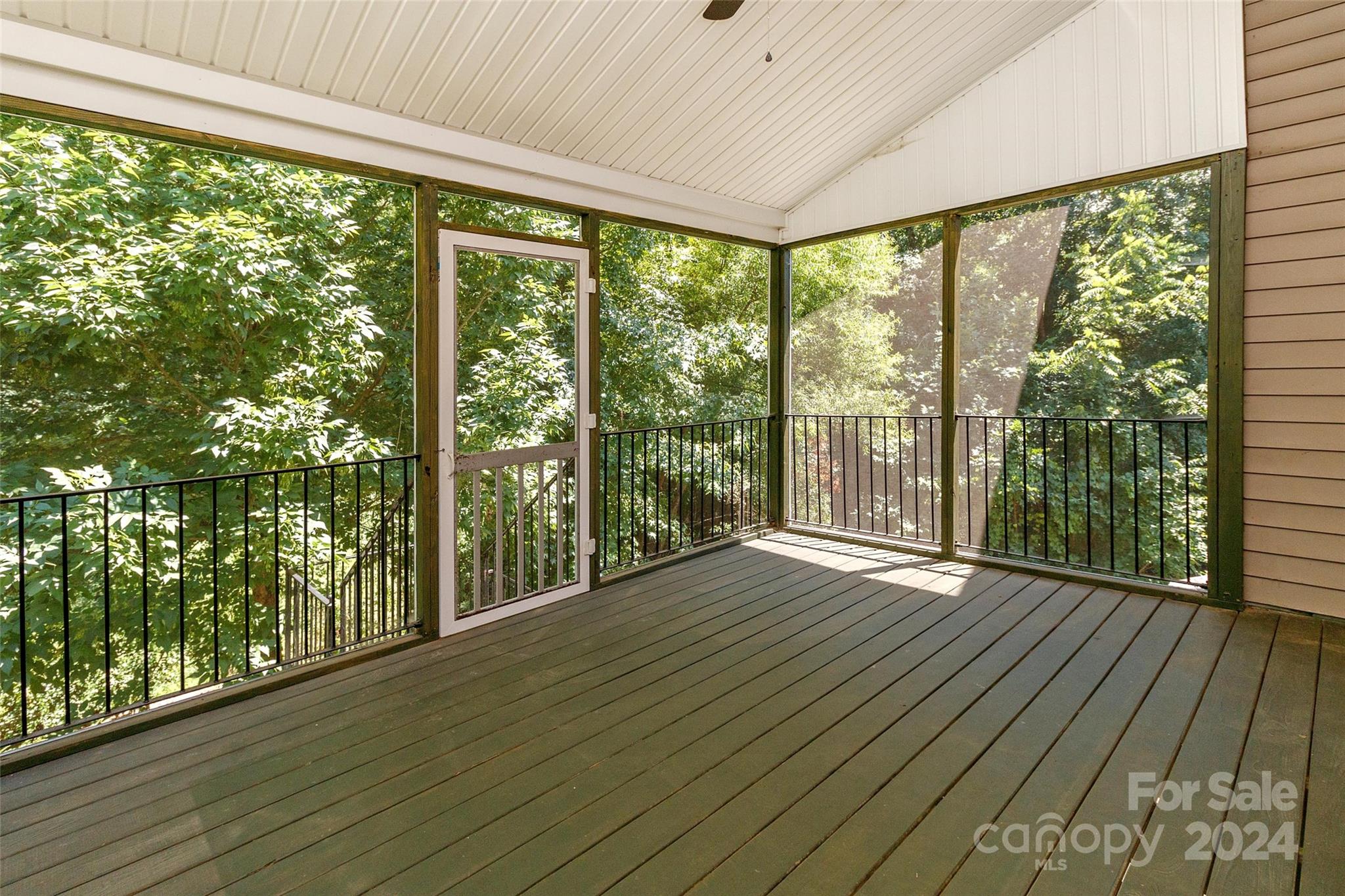 Mill Creek Falls - Residential