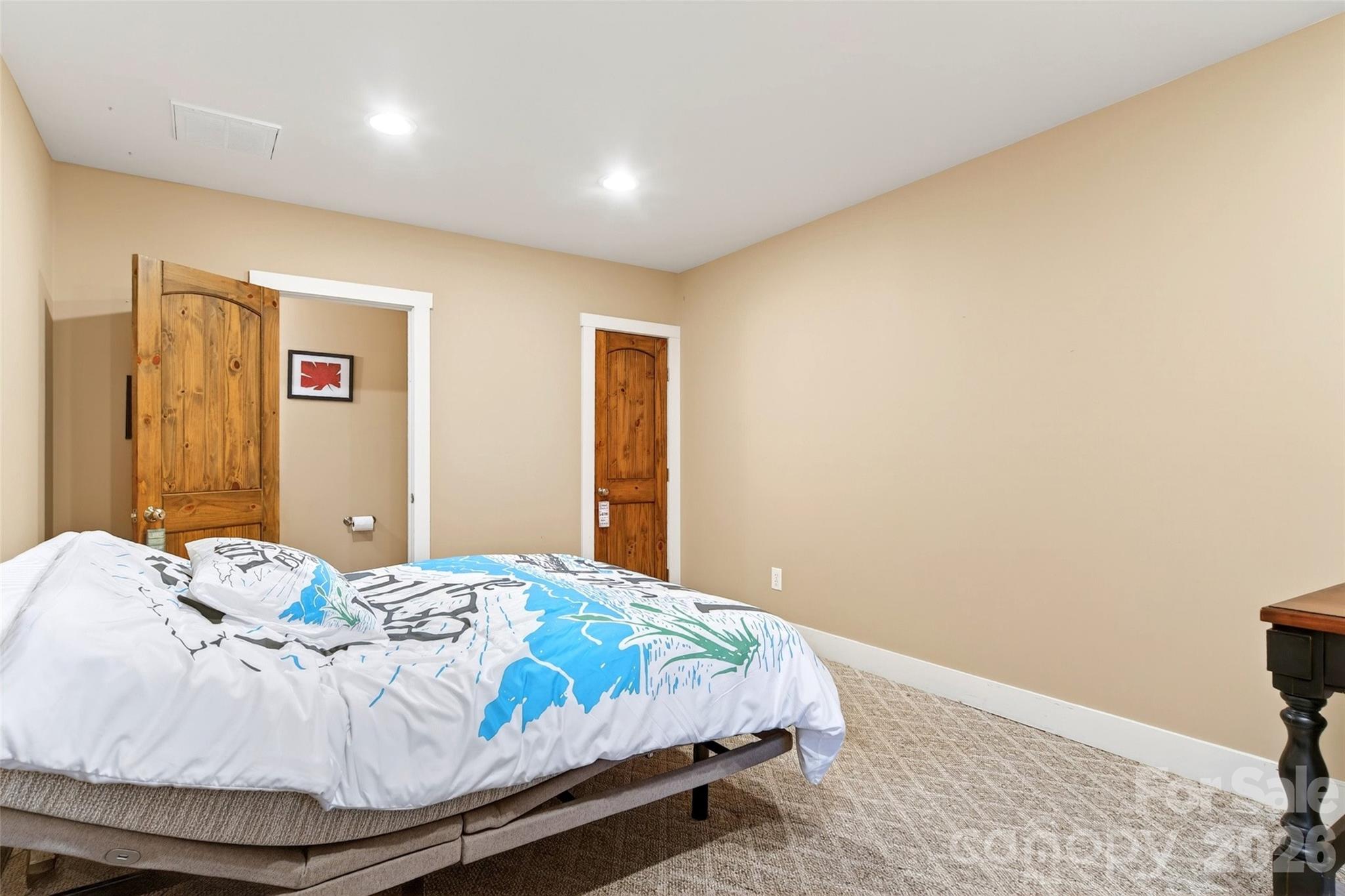 Old Wildlife Club - Residential