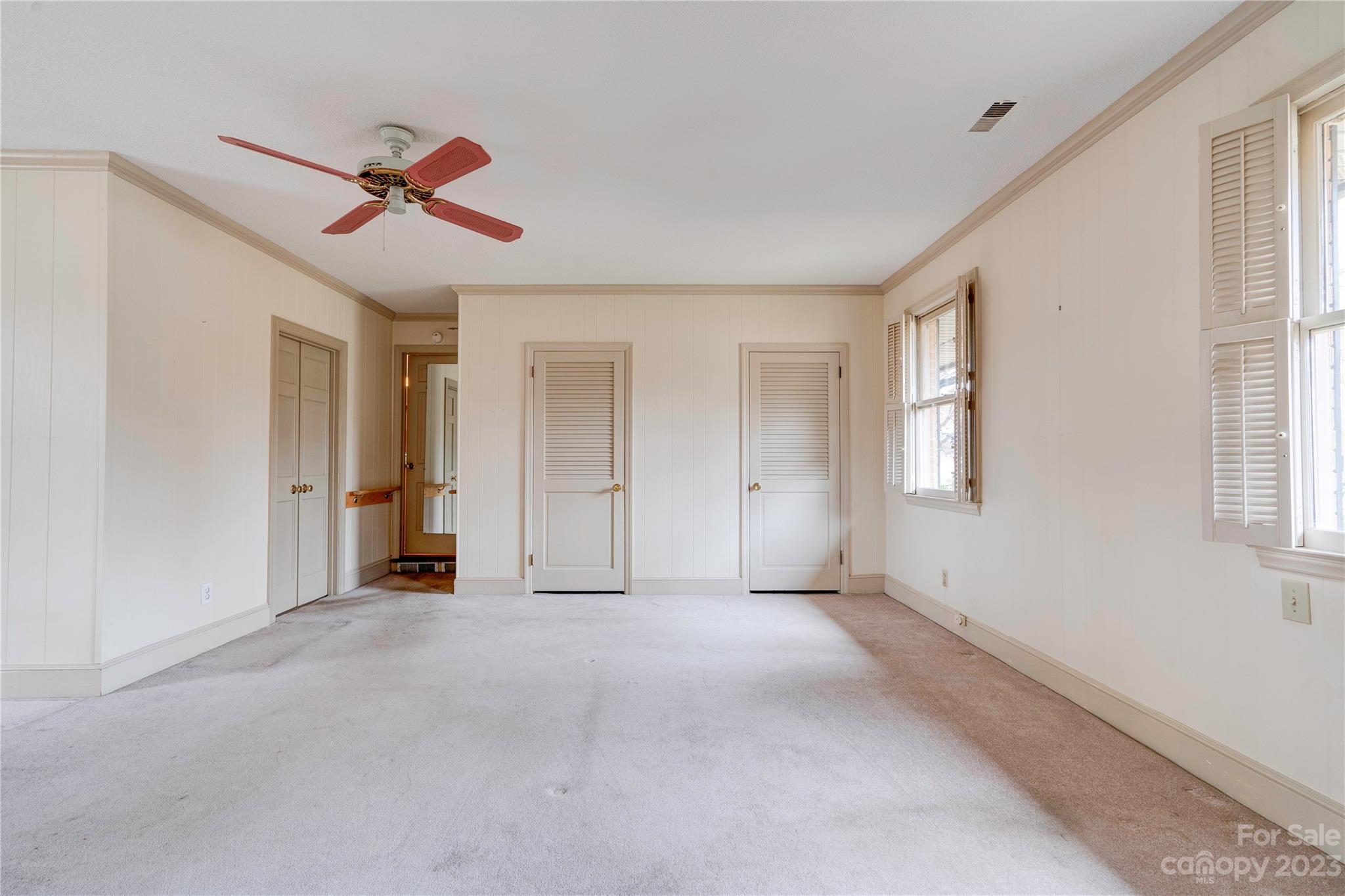 Country Club - Residential