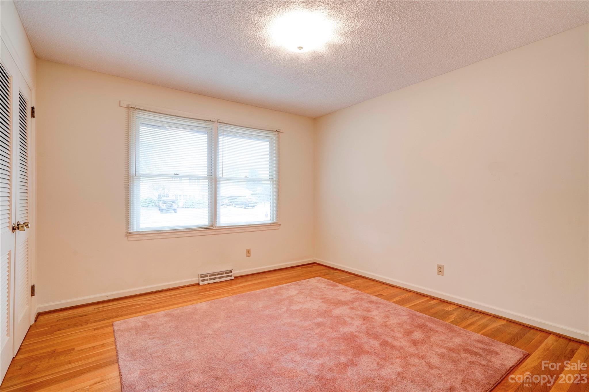 Country Club - Residential