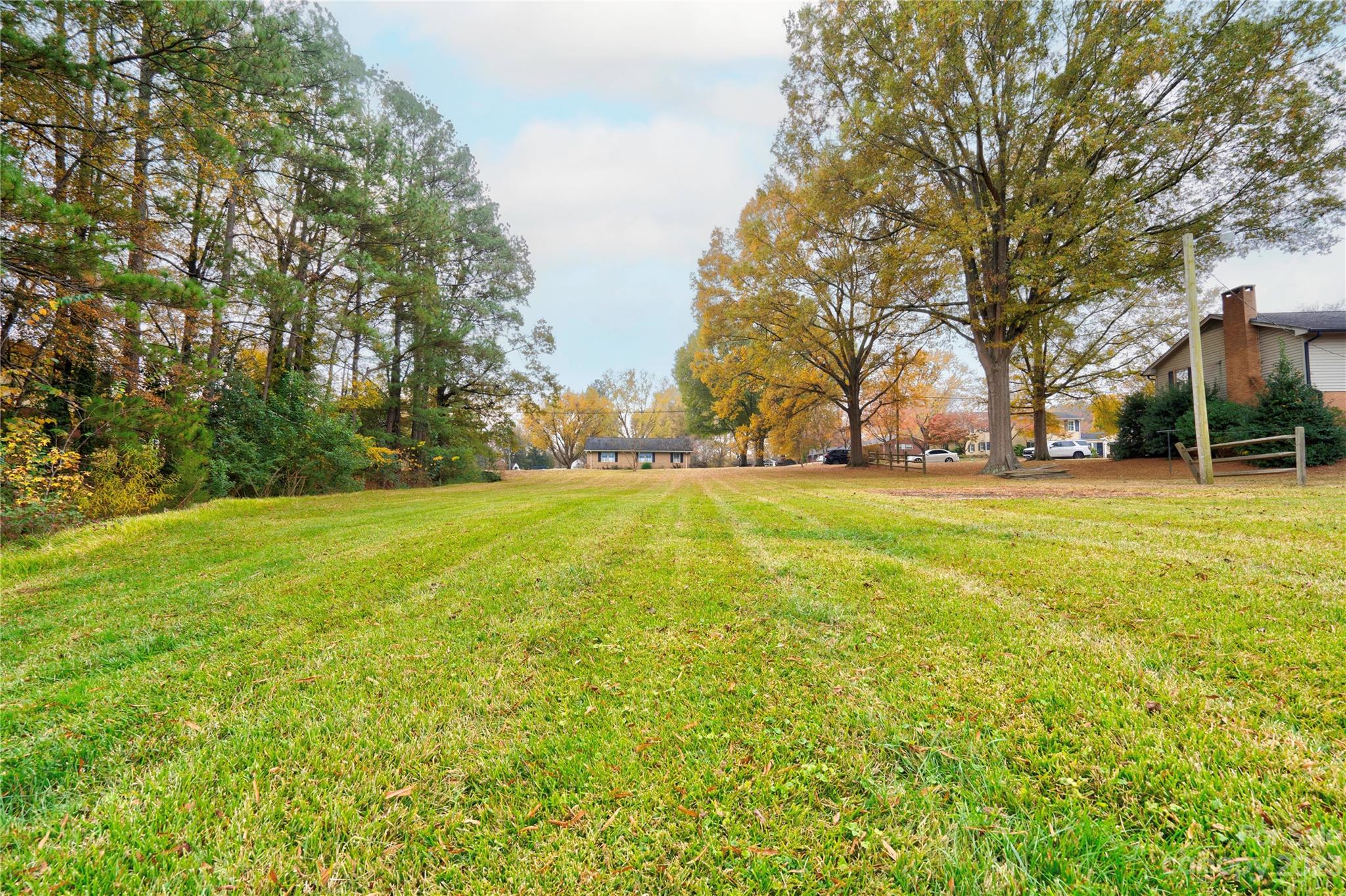 Country Club - Residential