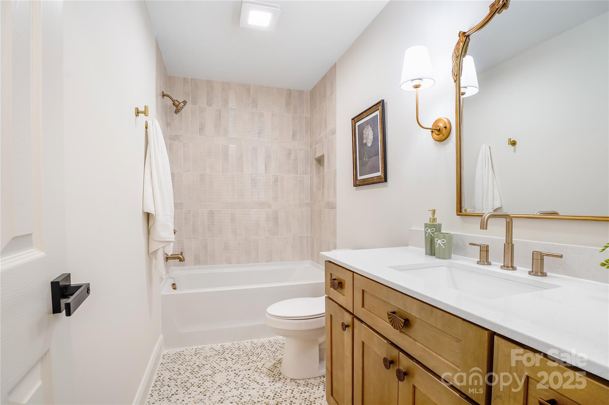 Lewis Forest - Residential