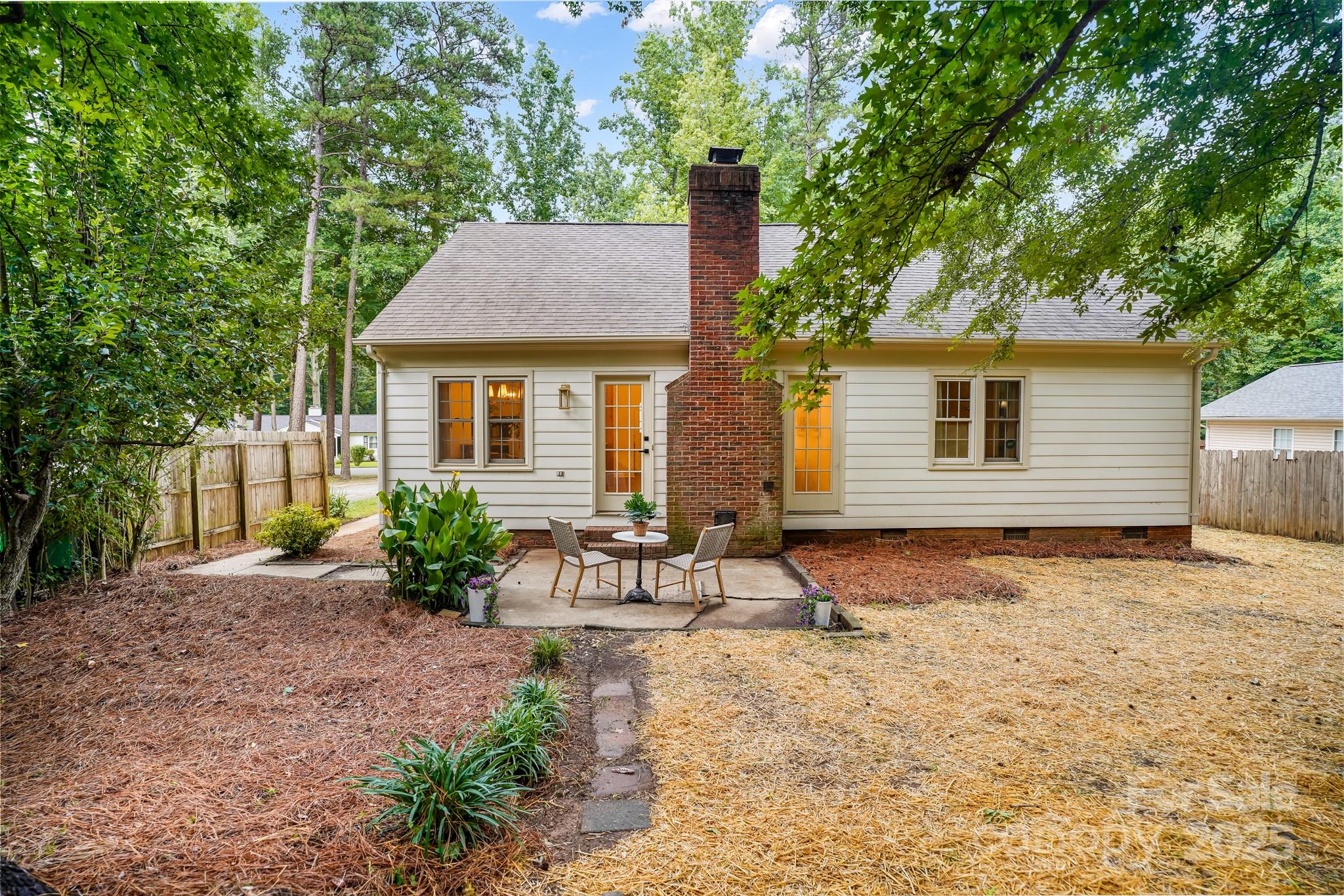 Lewis Forest - Residential